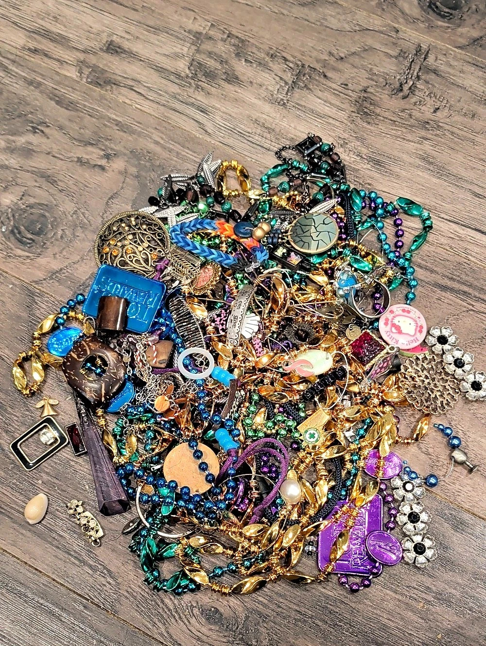 Crafts Broken And Scrap Mixed Jewelry Lot in Gold & Blue